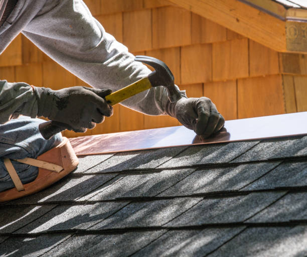 Best Residential Roofing Contractor  in Weyauwega, WI